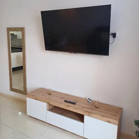 Parque Santiago I 242 By Tenerife & Sales * Playa de las Americas (Tenerife)